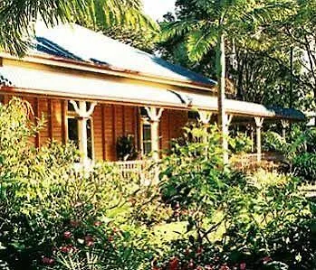 Eden House Retreat Hotel Yungaburra 4*,  Australia