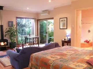 Eden House Retreat Hotel Yungaburra Resort