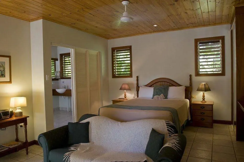 Eden House Retreat Hotel Yungaburra 4*,  Australia